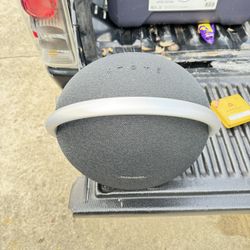 Onyx Studio 8 Bluetooth Speaker 