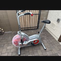 Schwinn Ad2 
