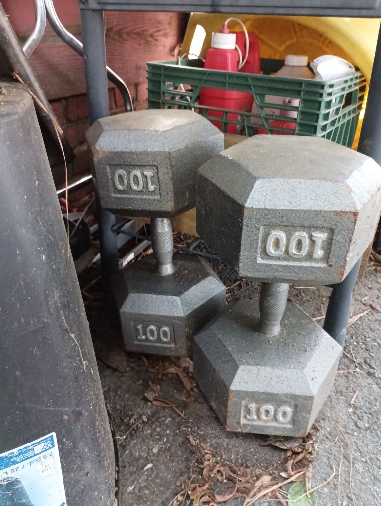 Dumbbell