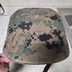 Vintage Military Helmut