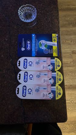 Oral B