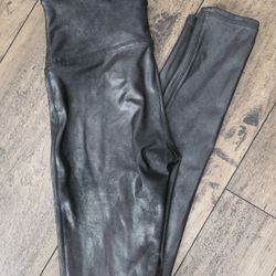 SPANX Shiny Black Leggings Sz Small