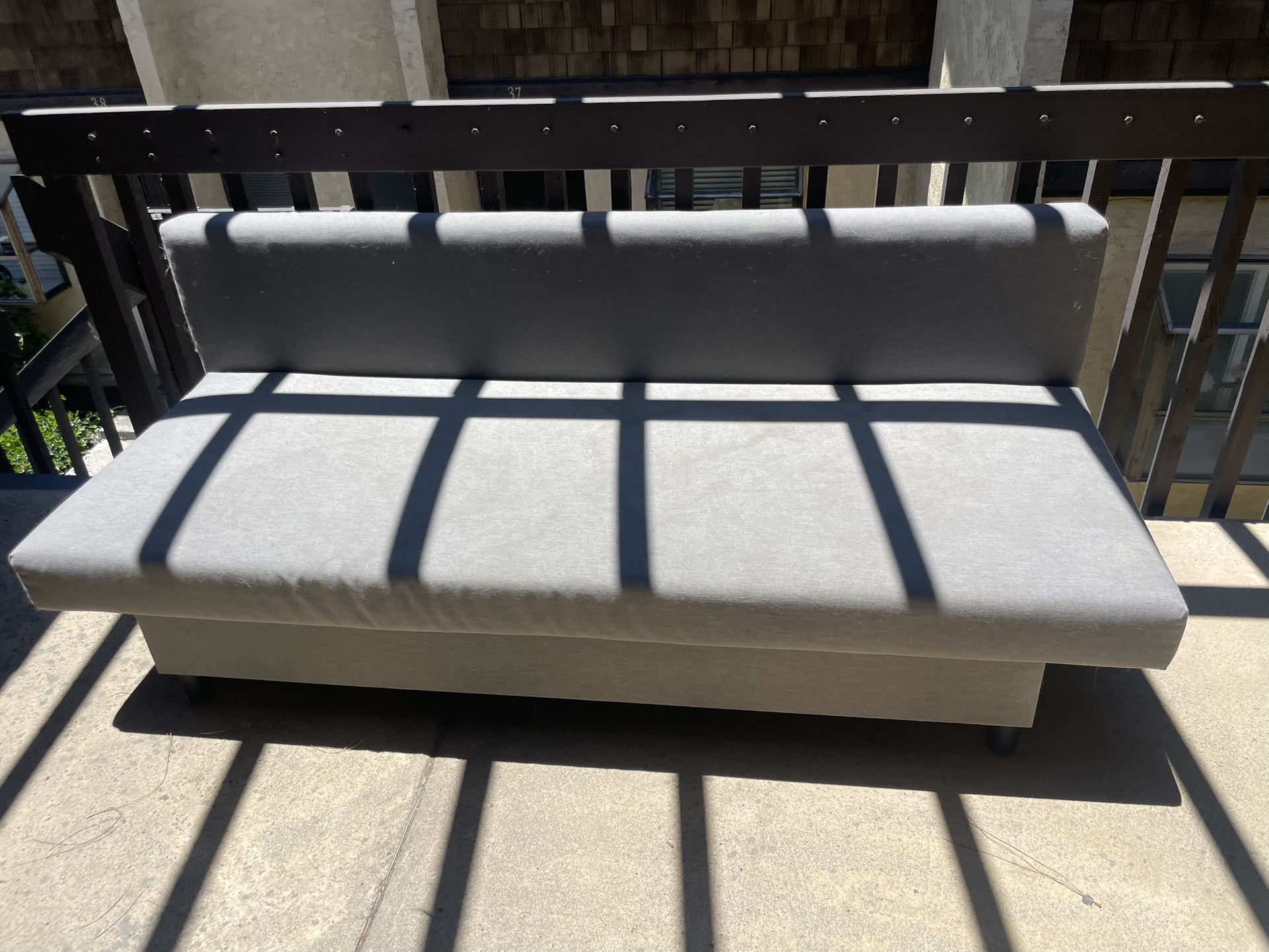 Free Dirty Pullout Couch And Mattress IKEA ÄLVDALEN Sleeper Sofa