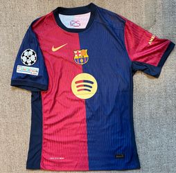 FC Barcelona Jersey (Robert Lewandowski)
