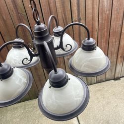 Light Fixtures 