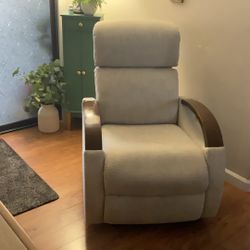 Beautiful ELECTRIC RECLINER