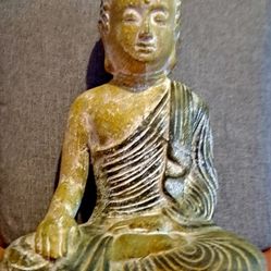 Buddha Statue 