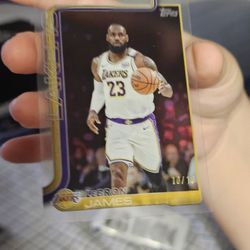 Lebron James 1st Topps Gold /10