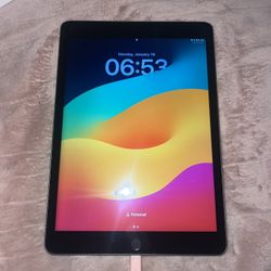 9th Generation Apple iPad 