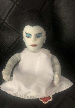 Bride Of Frankenstein Universal Monsters Doll