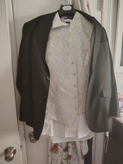 Mans tuxedo suit