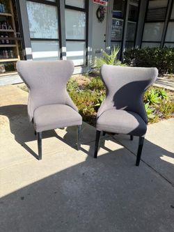 2 Chairs