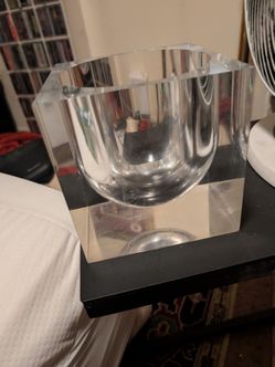 Clear Acrylic Bowl - 70's lucite piece by Guzzini