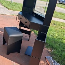 Compact Vanity Table Set With Cushioned Stool AndMirror