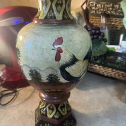 Beautiful Tedesco Vase With Rooster Print