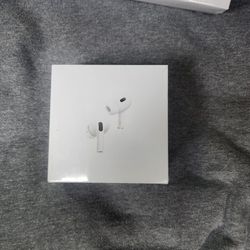 Apple
AirPods Pro (2nd generation) with MagSafe Case (USB‑C)