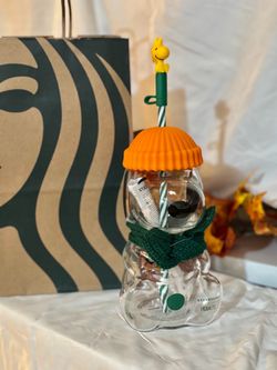 Starbucks + PEANUTS 2026 Snoopy Glass Cup