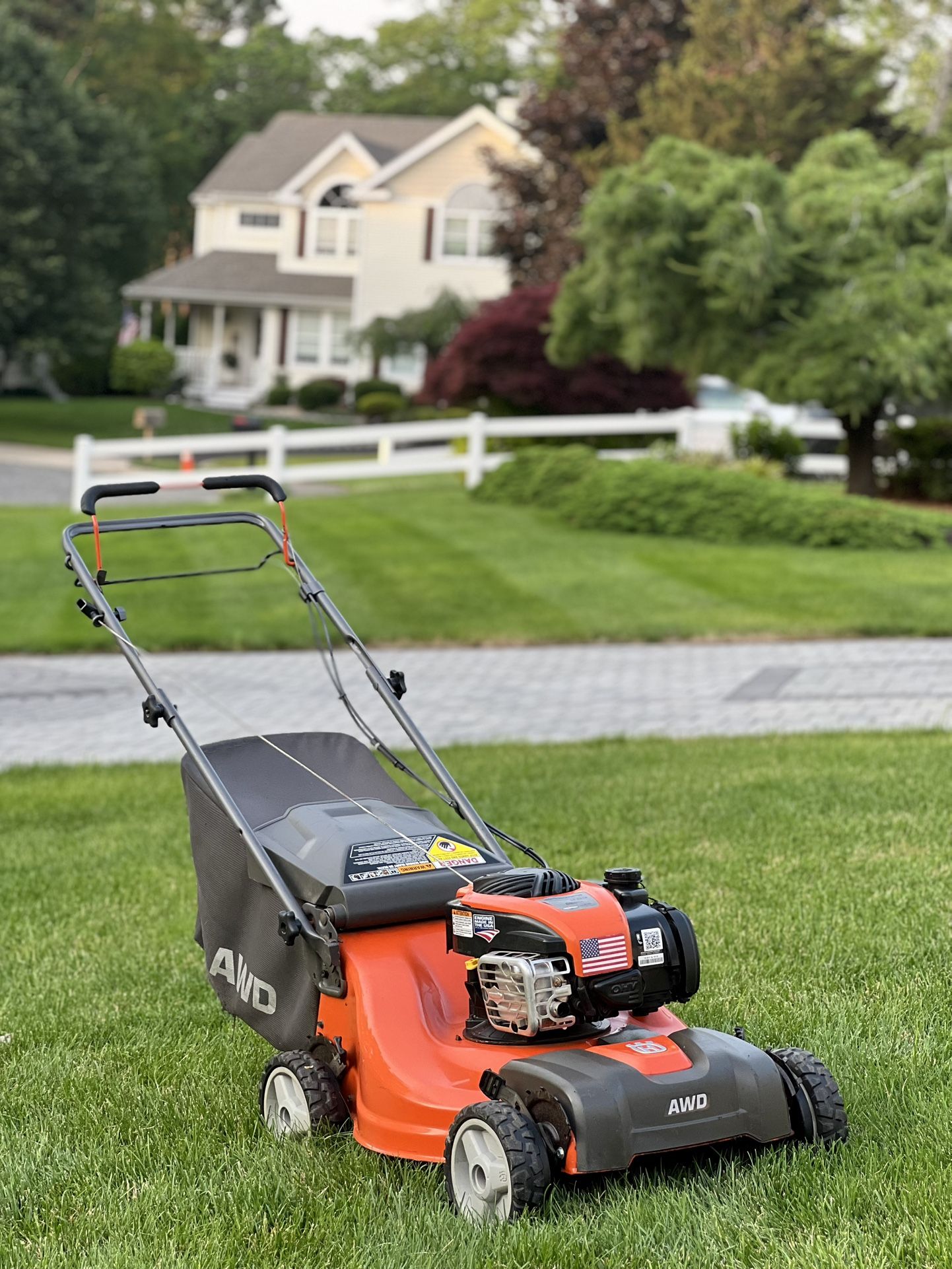 Commercial Grade Husqvarna 22” AWD Self Propelled lawn mower Powerful 625EX 150cc Engine