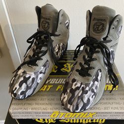 Otomix Stingray M3000 Grey Camo Training Shoes Men’s 11 New w/ Box