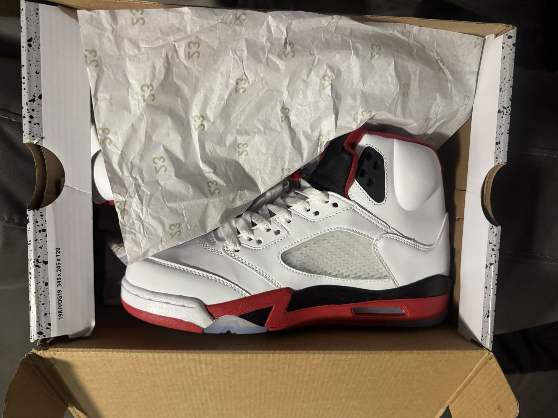 Air Jordan 5 Retro Fire Red ‘2025
