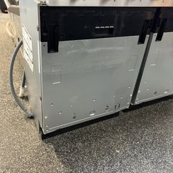 Jenn Air Panel Ready Dishwasher 3 Racks Fully Integrated