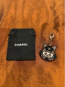 Authentic CHANEL Cat Face Black Resin Crystal & Glitter Key Ring / Bag Charm