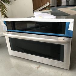 Jenn-Air 30 Pro-Style Stainless Steel Built-In Microwave Oven UASI1