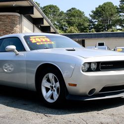 2012 DODGE CHLLENGER SXT 