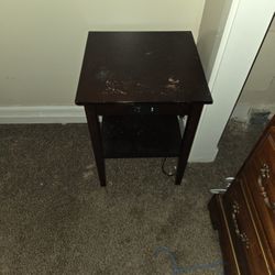 Nightstand 