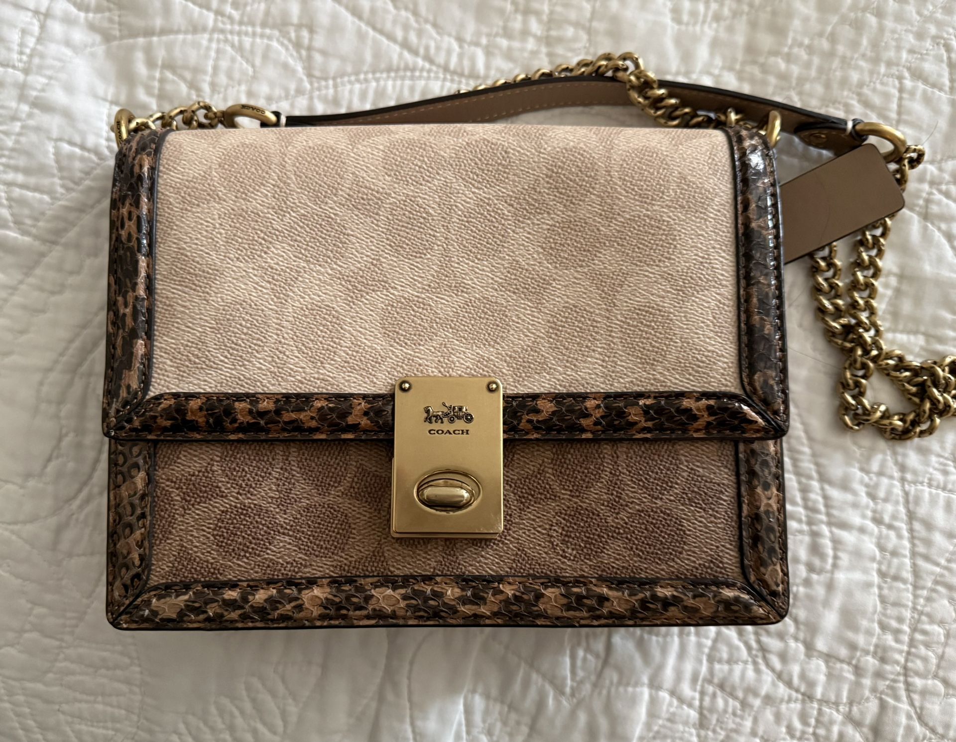 Authentic Coach Hutton Shoulder Bag
