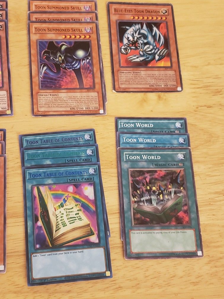 Yugioh Toon Deck Core 37 Cards for Sale in Wheaton, IL - OfferUp