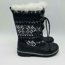 Snow boots girl size 6 Girls