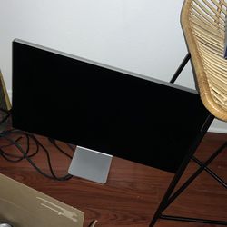 Apple Studio display (perfect condition)