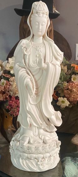24.5” Large White Porcelain Guanyin Statue - Beautiful!