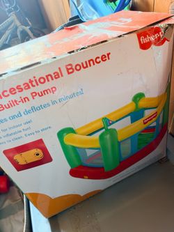Fisher-Price Inflatable Bouncer with Built-in Pump