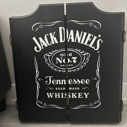 Jack Daniel’s Dart Board Set