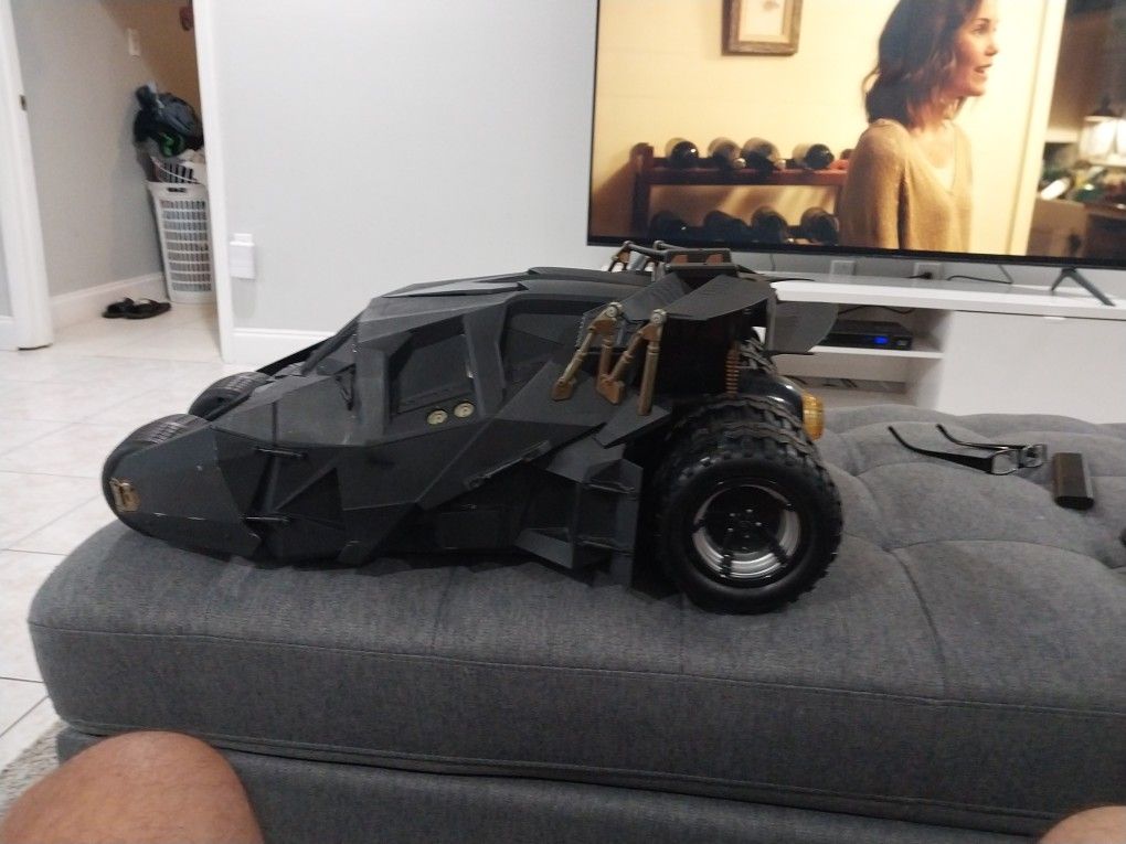 RC STREET BATMOBILE