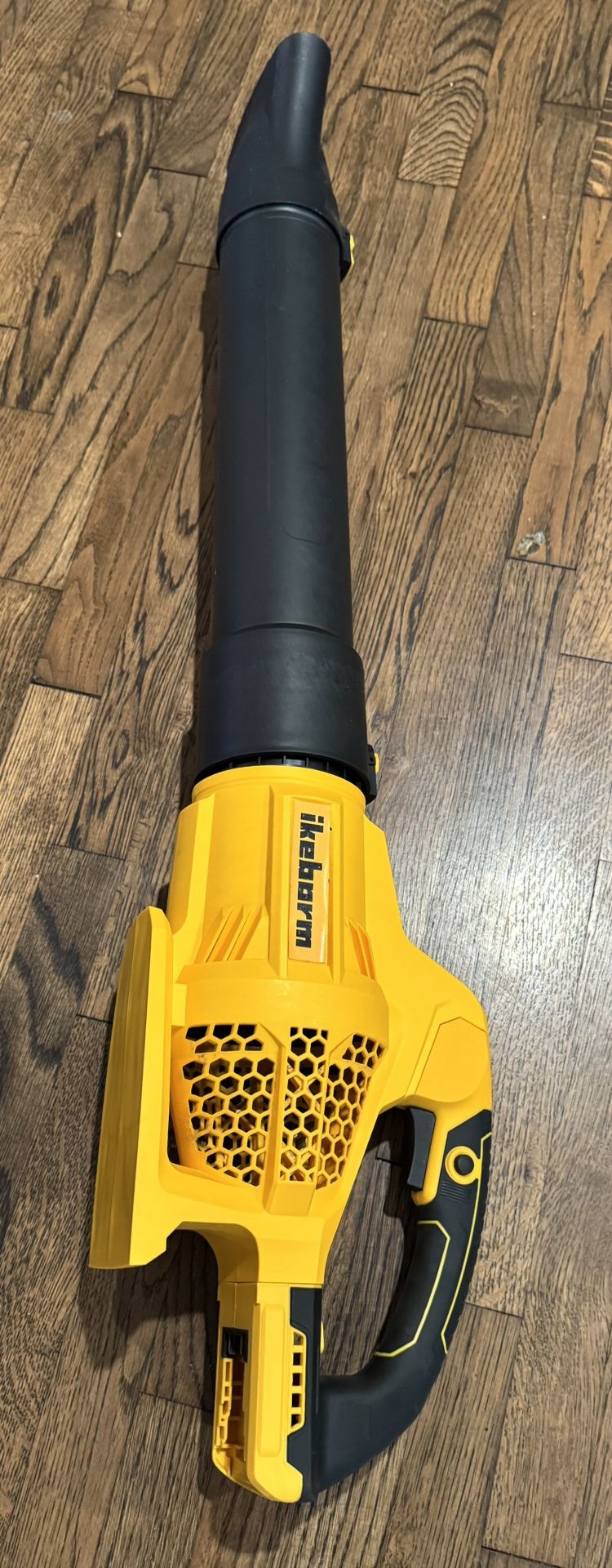 IKEBORM LEAF BLOWER