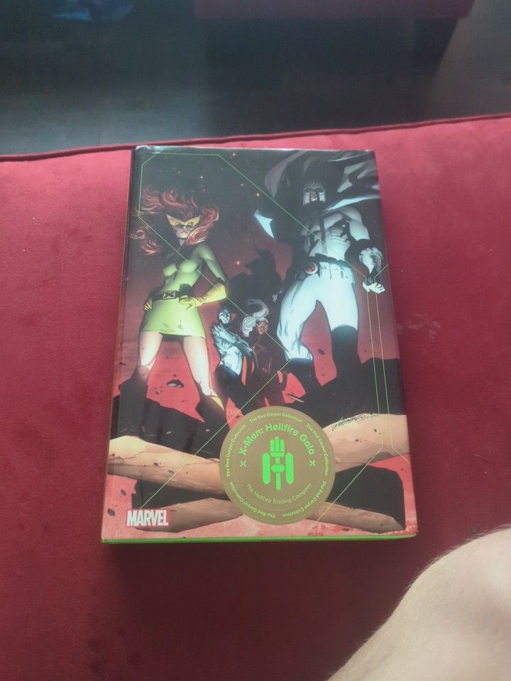 Marvel's X-Men: Hellfire Gala - The Red Carpet Collection - Hardcover