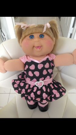 CABBAGE PATCH KID DOLLS PLENTY TO CHOOSE FROM