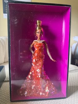 Limited Edition Barbie Stephen Burrows Alazne Gold Label Collection
