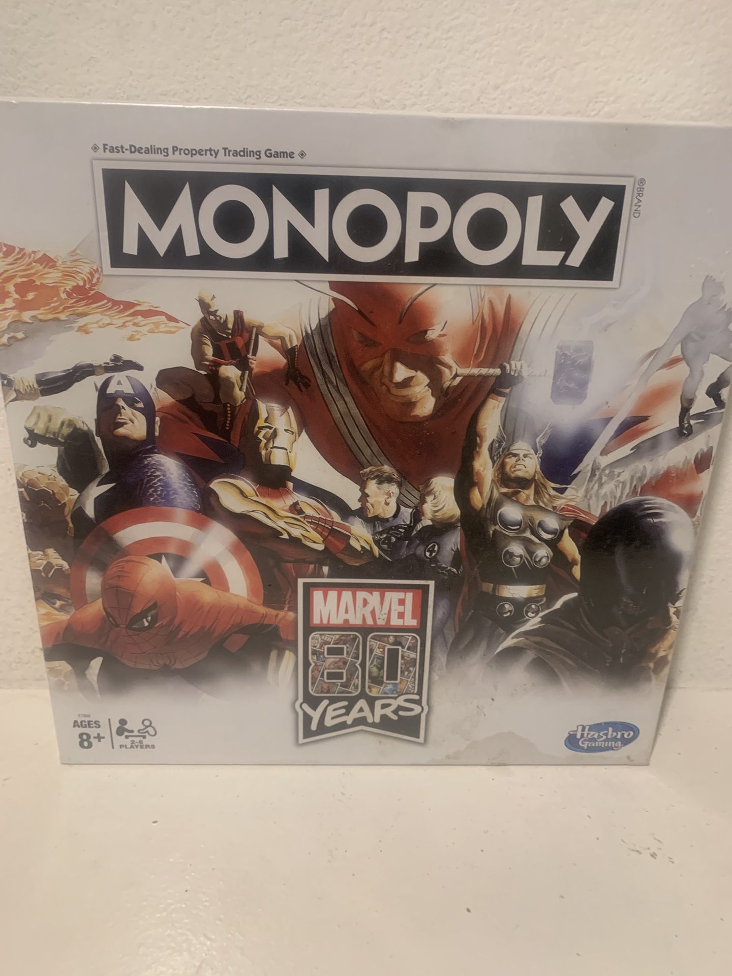 Monopoly Broad Game Marvel 80 Years