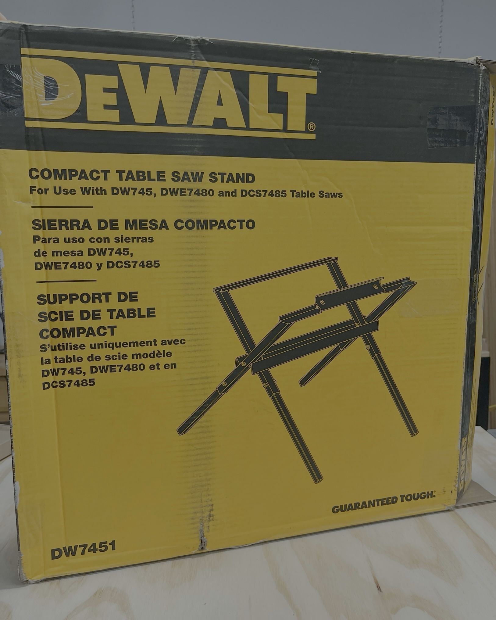 DEWALT COMPACT TABLE SAW STAND