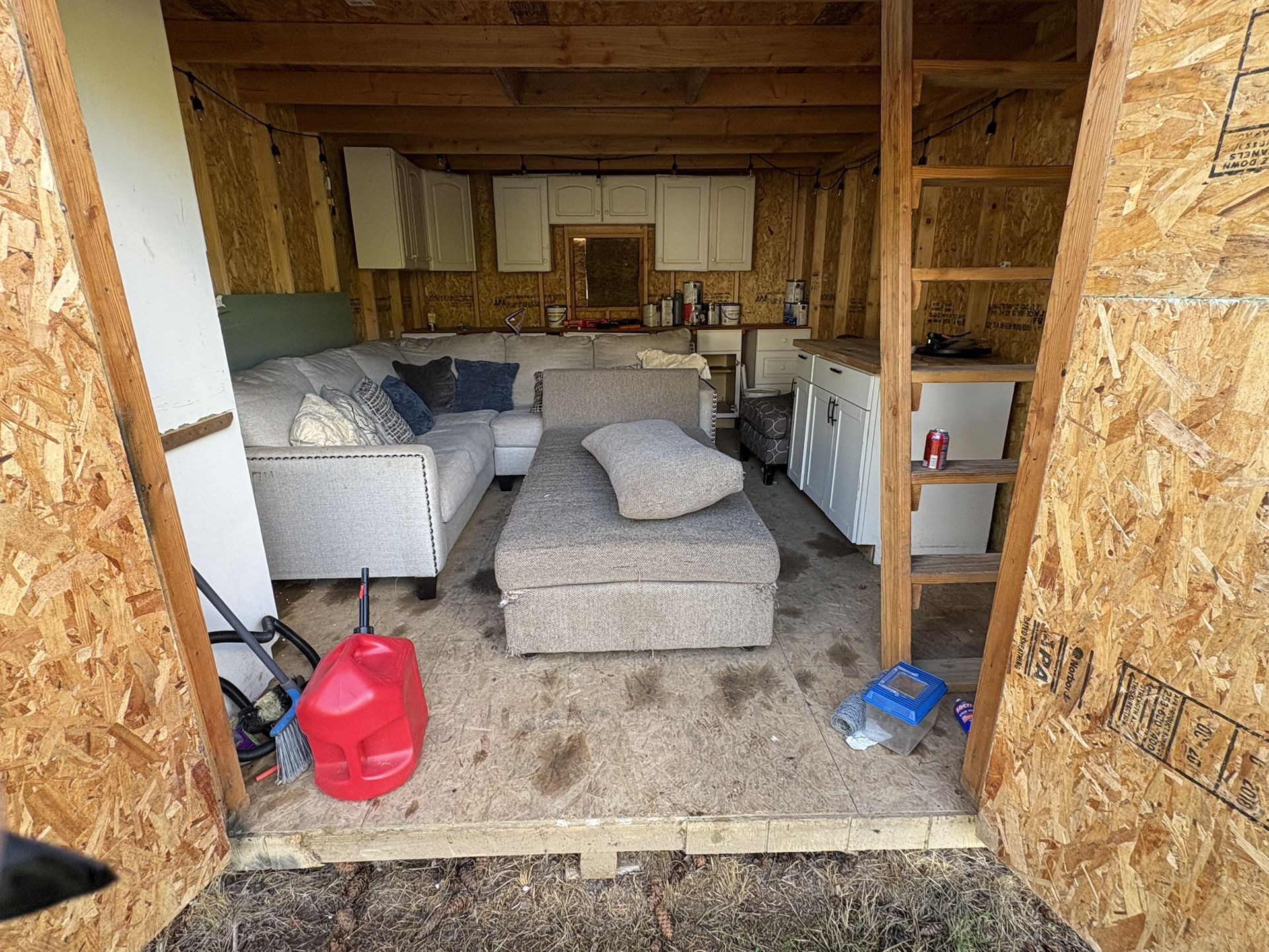 Free Couch And Chair
