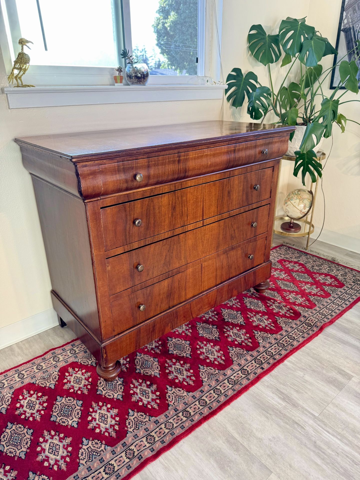 19th Century Antique Mahogany Dresser / Chest of Drawers