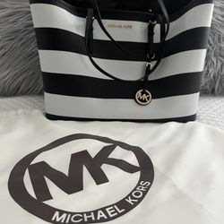 New Micheal Kors Large Tote Bag