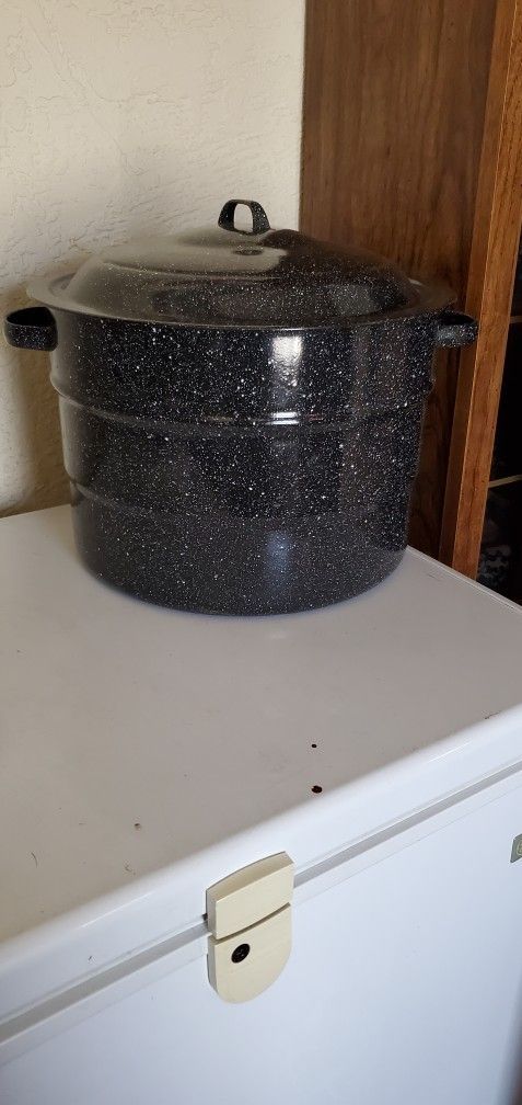 33 & 21 Quart Granite Ware Black Enamel Canning Pot, Enamelware Stock Pot, Lobster Pot, Water Bath Canner Pot