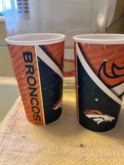 Denver Broncos Party Cup (2)
