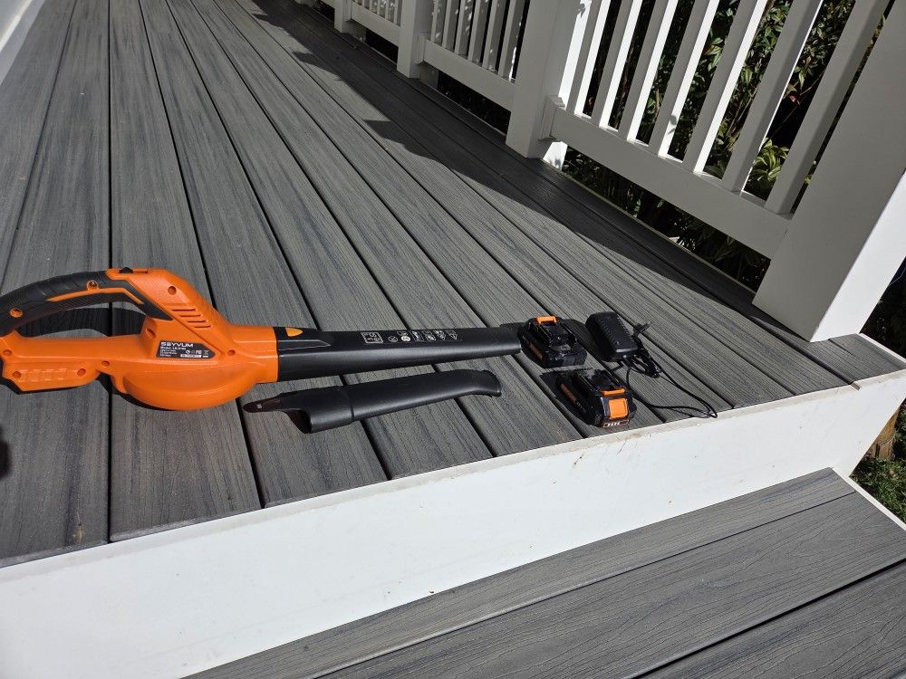 Leaf Blower