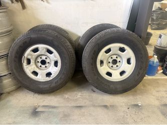 Chevy Colorado / GMC Canyon 16” Steel Wheels & Goodyear Wrangler Tires - Set of 4